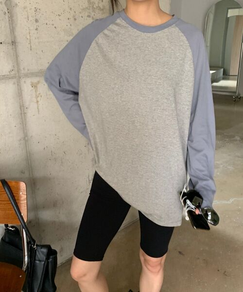 UMBRELLA ON THE GO(アンブレラオンザゴー)の「ウィメンズ シグネチャー フルイド ラグラン ロングスリーブ(Tシャツ/カットソー・レディース・スカイブルー/ダークブラウン/ネイビー・FREE)」の3枚目の写真