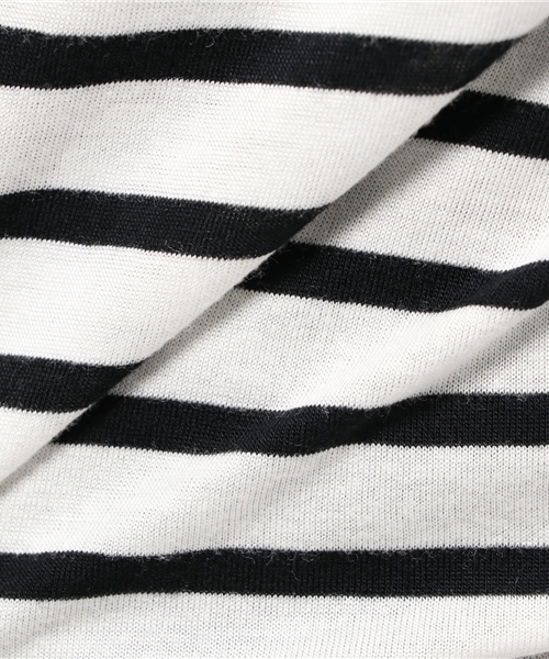 MOUSSY（マウジー）の「V NECK TEE（Tシャツ/カットソー・レディース・ホワイト/ホワイト系その他/カーキ/ブラック・1/2）」の5枚目の写真