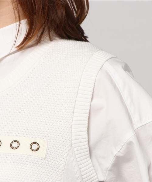 AVIREX（アヴィレックス）の「avirex/ アヴィレックス/ L-SLEEVELES CREWNECK KNIT/ スリーブレス クルーネック ニット ニットベスト（ニット/セーター・レディース・オフホワイト/オリーブ/レッド・FREE）」の9枚目の写真