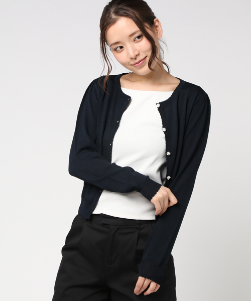 LODISPOTTO(ロディスポット)の「長袖シンプルカーディガン(カーディガン/ボレロ・レディース・ブラック/ベビーピンク/ライトブルー/ホワイト/レッド/ネイビー/クリーム・MEDIUM)」の5枚目の写真