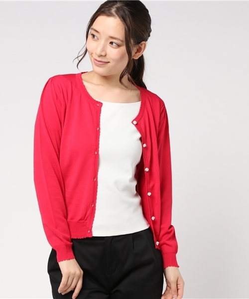 LODISPOTTO(ロディスポット)の「長袖シンプルカーディガン(カーディガン/ボレロ・レディース・ブラック/ベビーピンク/ライトブルー/ホワイト/レッド/ネイビー/クリーム・MEDIUM)」の7枚目の写真