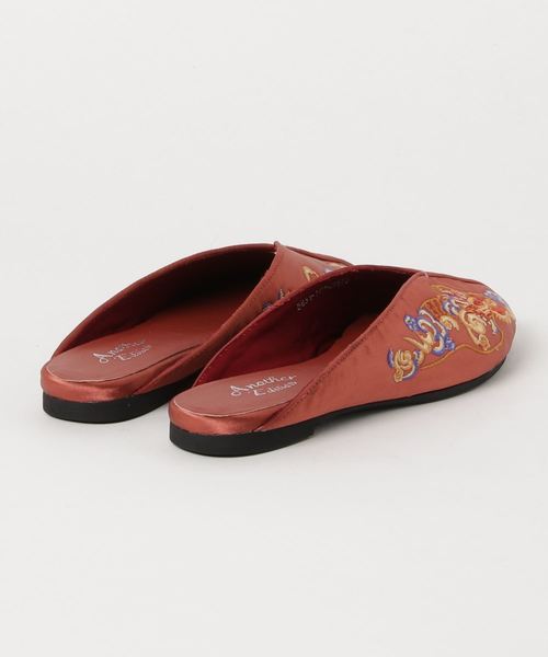 Another Edition(アナザーエディション)の「チャイナ刺繍スリッポン ◆(その他シューズ・レディース・ピンク/ブラック・MEDIUM/LARGE/SMALL)」の3枚目の写真