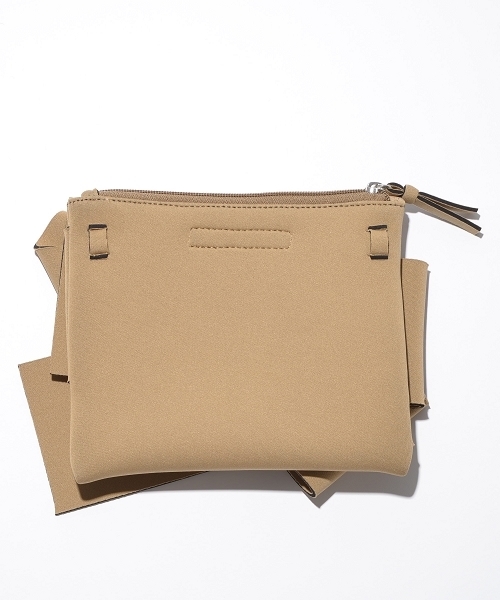 SOLPRESA（ソルプレーサ）の「ボンディングリボンクラッチバッグ（クラッチバッグ・レディース・ベージュ/オレンジ/イエロー/ブラック・ONE SIZE）」の13枚目の写真