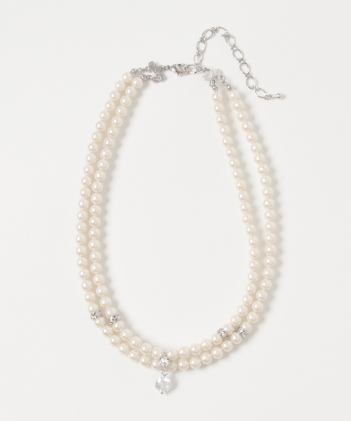 form forma(フォルムフォルマ)の「パールショートネックレス(ネックレス・レディース・ホワイト×シルバー/ホワイト×ゴールド・FREE)」の7枚目の写真