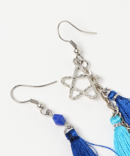 チャイハネ（チャイハネ）の「【チャイハネ】チロルアシンメトリーピアス（ピアス（両耳用）・レディース・ピンク/グリーン/ブルー・FREE）」の4枚目の写真