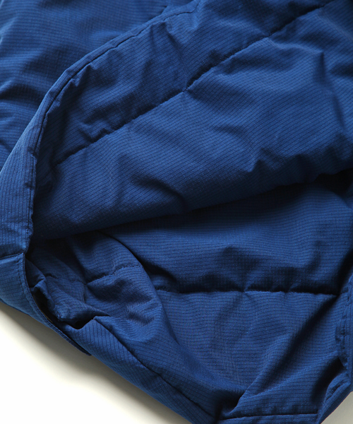 dip（ディップ）の「dip×世間知らず../プルオーバーベスト（ベスト・メンズ・ブルー・MEDIUM/LARGE）」の5枚目の写真