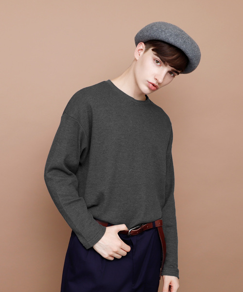 EMMA CLOTHES(エマクローズ)の「コットンワッフルビッグシルエットカットソー(Tシャツ/カットソー・メンズ・ネイビー/ブラック/ブラウン系その他/アイボリー/グレー/ベージュ/チャコール/カーキ・FREE)」の4枚目の写真