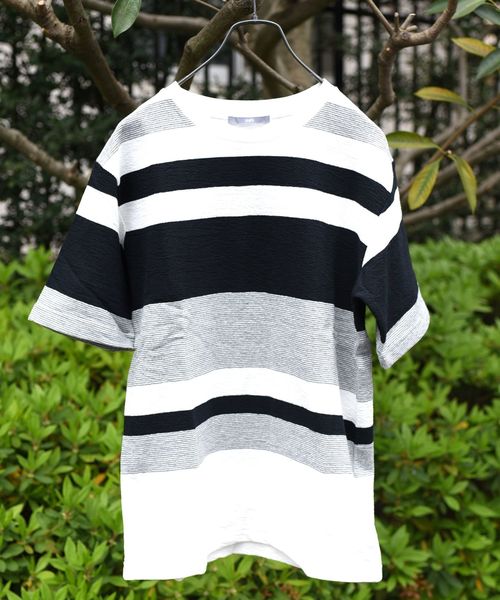 SHIPS(シップス)の「SU: 梨地 ボーダーカットソー(Tシャツ/カットソー・メンズ・オリーブ/ネイビー/グレー/ブラック/オレンジ・SMALL/MEDIUM/LARGE/X-LARGE)」の2枚目の写真