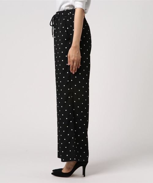 PUNYUS（プニュズ）の「ドット柄イージーパンツ（その他パンツ・レディース・ブラック・1/2/3/4）」の2枚目の写真
