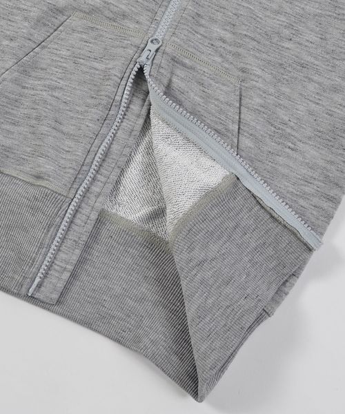ATHLETA(アスレタ)の「ATHLETA:ジップ フード パーカー【SHIPS別注】(100~130cm)(パーカー・キッズ・ブラック/グレー・100/110/120/130)」の9枚目の写真