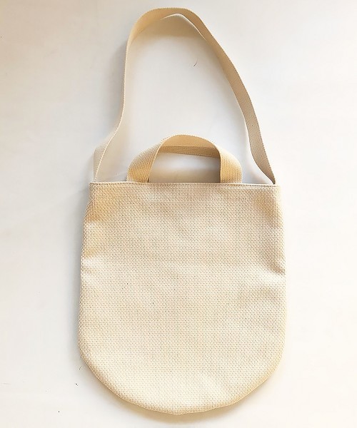 TODAYFUL（トゥデイフル）の「ヘビーキャンバスバッグ（ショルダーバッグ・レディース・ホワイト・FREE）」の5枚目の写真