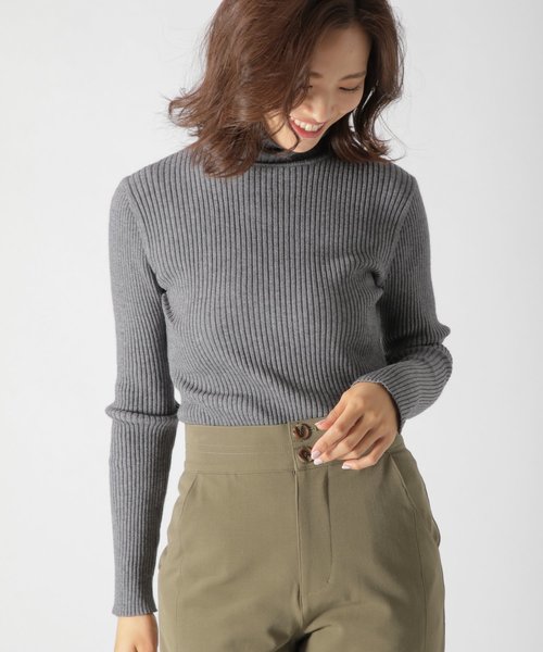 BAYFLOW(ベイフロー)の「タートルニットプルオーバー(ニット/セーター・レディース・ホワイト/ベージュ/ブラック/グレー・MEDIUM/SMALL)」の4枚目の写真