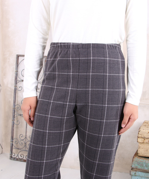 EVLOVE（イヴロヴ）の「『EVLOVE(イヴロヴ)』裏シャギーストレートパンツ（その他パンツ・レディース・グレー系その他/ブラック/ブラック系その他・15号/13号）」の7枚目の写真