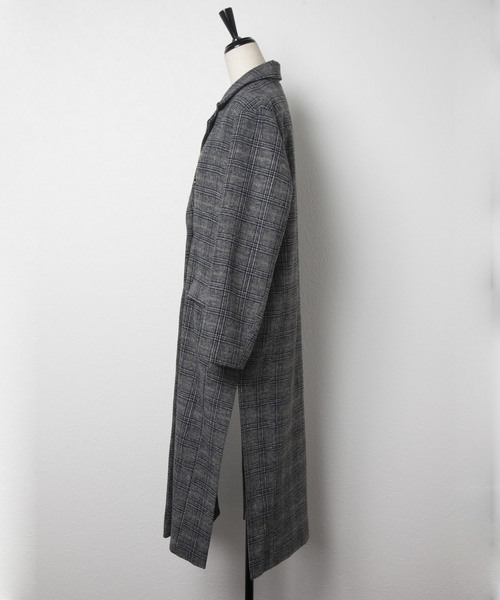 and R（アンドアール）の「サイドスリットロングコート（チェスターコート・レディース・ベージュ/ブラウン/ブラック・FREE）」の18枚目の写真