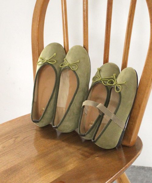 SOROTTO（ソロット）の「ぺたんこバレエシューズ 19-22cm / フォーマルシューズ（バレエシューズ・キッズ・ブラック系その他2/ブルー/ピンク系その他/ブラック/ベージュ/レッド/ピンク/ブルーグレー/イエロー/グリーン/レオパード/ブラック系その他/ゴールド/その他/グリーン系その他/レッド系その他/ブルー系その他/キャメル/チェック/オレンジ/シルバー/ゴールド系その他/ブラック系その他3/パープル/ダークブラウン/ブラウン系その他/アイボリー/その他1・19.0cm/20.0cm/21.0cm/22.0cm）」の10枚目の写真