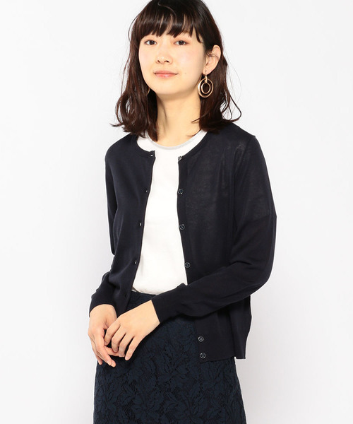 A/C DESIGN BY ALPHA CUBIC(エーシーデザインバイアルファキュービック)の「春夏カラークルーネックカーディガン(カーディガン/ボレロ・レディース・ラベンダー/ネイビー/グリーン/ピンク・M size/L size)」の1枚目の写真