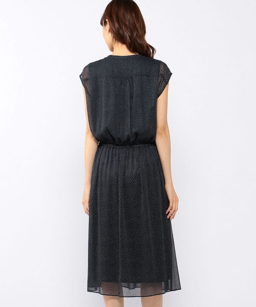 A/C DESIGN BY ALPHA CUBIC（エーシーデザインバイアルファキュービック）の「ノースリーブワンピース（ワンピース・レディース・オフホワイト/ネイビー/ブラック・9号/11号/13号）」の12枚目の写真