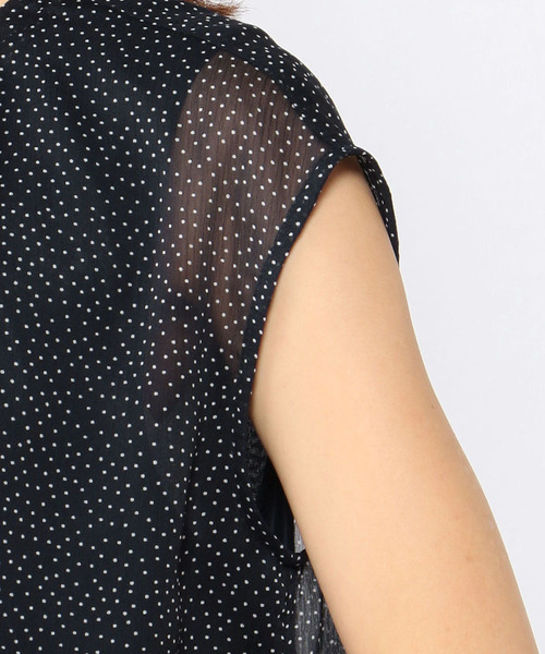 A/C DESIGN BY ALPHA CUBIC（エーシーデザインバイアルファキュービック）の「ノースリーブワンピース（ワンピース・レディース・オフホワイト/ネイビー/ブラック・9号/11号/13号）」の17枚目の写真