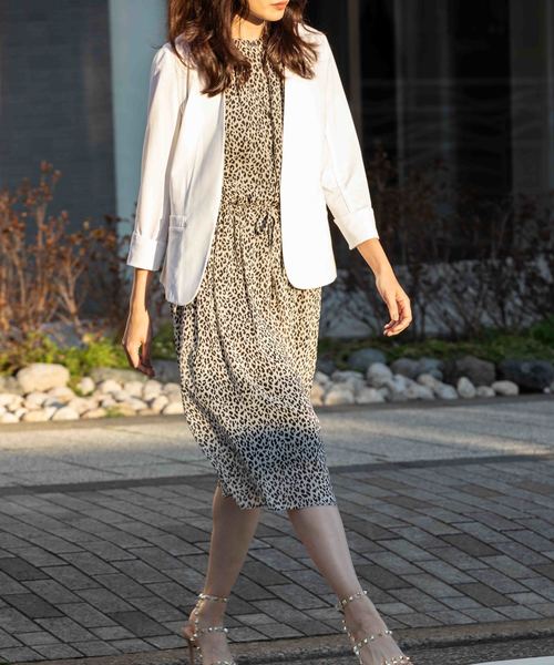 A/C DESIGN BY ALPHA CUBIC（エーシーデザインバイアルファキュービック）の「ノースリーブワンピース（ワンピース・レディース・オフホワイト/ネイビー/ブラック・9号/11号/13号）」の18枚目の写真