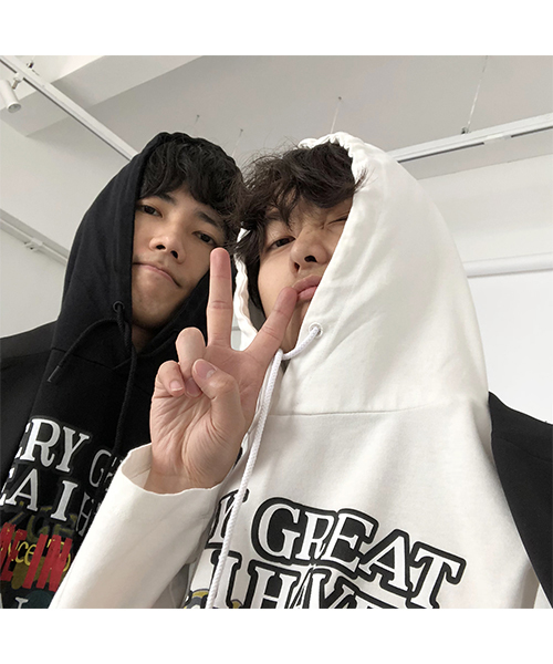 MASONPRINCE(メイソンプリンス)の「【MASONPRINCE】ビッグシルエット プリントパーカー カットソー(パーカー・メンズ・ブラック/ホワイト/グレー・S/M/L)」の15枚目の写真
