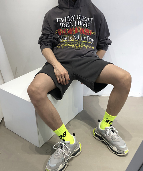 MASONPRINCE(メイソンプリンス)の「【MASONPRINCE】ビッグシルエット プリントパーカー カットソー(パーカー・メンズ・ブラック/ホワイト/グレー・S/M/L)」の9枚目の写真
