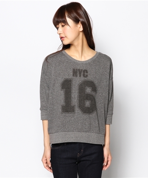green label relaxing（グリーンレーベルリラクシング）の「NYC 16 スウェット GLR12（スウェット・レディース・ホワイト/ダークグレー・フリー）」の3枚目の写真