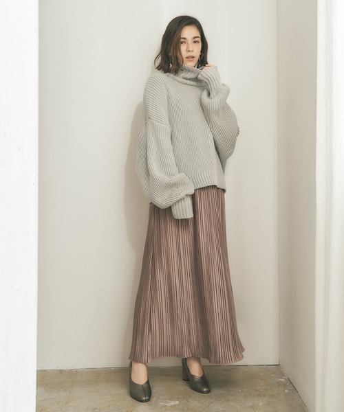 titivate(ティティベイト)の「ボリュームニット(ニット/セーター・レディース・アイボリー/ライトベージュ/ライトグレー/ライトブラウン/チャコール/ブラック・S/M)」の20枚目の写真