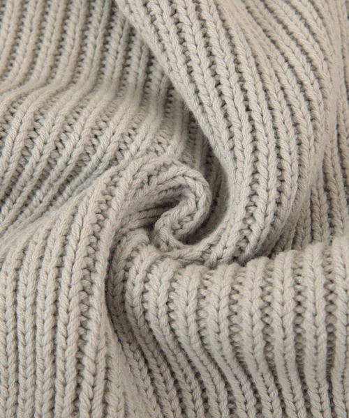 titivate(ティティベイト)の「ボリュームニット(ニット/セーター・レディース・アイボリー/ライトベージュ/ライトグレー/ライトブラウン/チャコール/ブラック・S/M)」の10枚目の写真