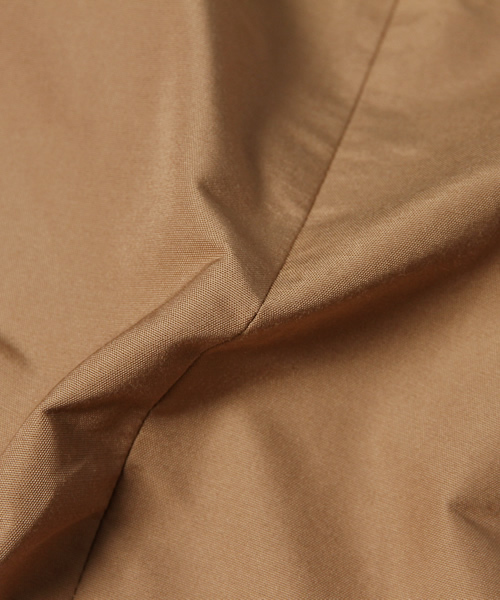 Demi-Luxe BEAMS(デミルクス ビームス)の「Demi-Luxe BEAMS / タフタタック フレアースカート(スカート・レディース・ブラック/カーキ・38/36)」の3枚目の写真