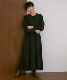 シンプルな黒ワンピース どんなデザインがおしゃれ 人気のブラックワンピースコーデ Zozotown