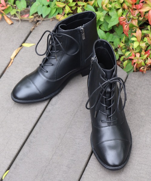 artemis by DIANA（アルテミスバイダイアナ）の「本革レースアップショートブーツ（ブーツ・レディース・ブラック/ダークブラウン・22.5cm/23.0cm/23.5cm/24.0cm/24.5cm）」の13枚目の写真