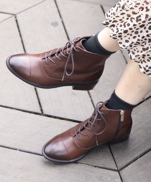 artemis by DIANA（アルテミスバイダイアナ）の「本革レースアップショートブーツ（ブーツ・レディース・ブラック/ダークブラウン・22.5cm/23.0cm/23.5cm/24.0cm/24.5cm）」の6枚目の写真