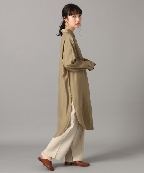 LOWRYS FARM（ローリーズファーム）の「フカスリットシャツワンピース　867210（ワンピース・レディース・ベージュ/アイボリー/カーキ・FREE）」の2枚目の写真