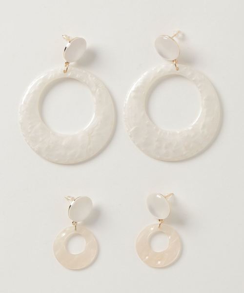 LA VORAGINE(ラ ヴォラジネ)の「ピアス(ピアス(両耳用)・レディース・ホワイト/オレンジ/ブルー/イエロー系その他/ピンク系その他/その他10/その他13/A/J/M/Q/R/S/ホワイト系その他6/ホワイト系その他7/ブラック系その他2/ブラック系その他4/ブラック系その他5/ブラック系その他6/ブラック系その他7/グレー系その他2/グレー系その他3/グレー系その他4/グレー系その他5/グレー系その他6/グレー系その他7/ピンク系その他4/ピンク系その他5/ピンク系その他6/ピンク系その他7/レッド系その他2/レッド系その他3/レッド系その他4/レッド系その他5/レッド系その他6/レッド系その他7/オレンジ系その他6/イエロー系その他2/イエロー系その他4/イエロー系その他5/イエロー系その他6/イエロー系その他7/ゴールド系その他3/ゴールド系その他5/ゴールド系その他6/ゴールド系その他7/シルバー系その他4/シルバー系その他6/シルバー系その他7/ベージュ系その他2/ベージュ系その他3/ベージュ系その他5/ベージュ系その他6/ベージュ系その他7/ブラウン系その他6/グリーン系その他3/グリーン系その他4/グリーン系その他5/グリーン系その他6/その他18/その他25/T/U/V/X/イエロー系その他3・FREE)」の2枚目の写真