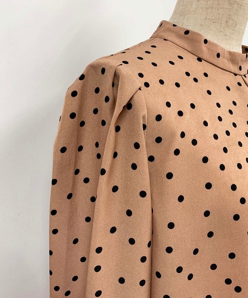 PICCIN(ピッチン)の「スタンドカラードットブラウス(シャツ/ブラウス・レディース・ブラック/ベージュ・M)」の20枚目の写真