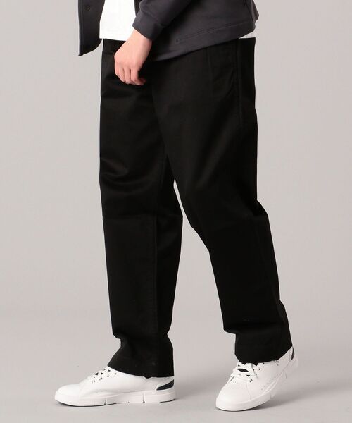 SHIPS(シップス)の「SC: ハイカウント ミリタリー 2タック ワイド チノパンツ(チノパンツ・メンズ・ブラック/ベージュ・SMALL/MEDIUM/LARGE/X-LARGE)」の4枚目の写真