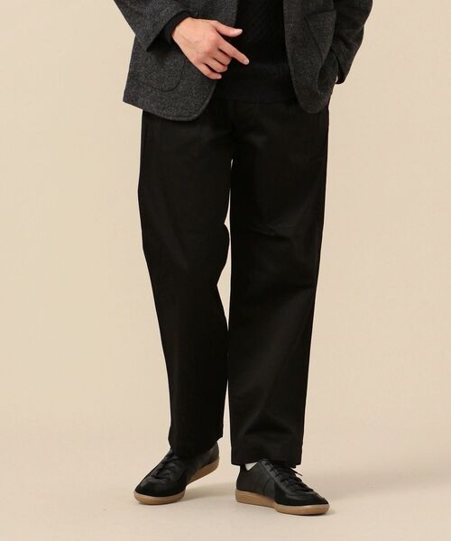 SHIPS(シップス)の「SC: ハイカウント ミリタリー 2タック ワイド チノパンツ(チノパンツ・メンズ・ブラック/ベージュ・SMALL/MEDIUM/LARGE/X-LARGE)」の19枚目の写真