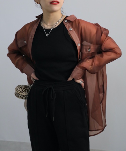 ap retro（アプレトロ）の「シアービッグロングシャツ【ZOZOTOWN限定商品】（シャツ/ブラウス・レディース・ブラック/ブラウン/グリーン/アイボリー/グレイッシュベージュ・FREE）」の17枚目の写真