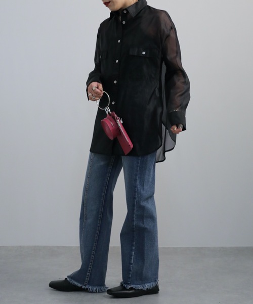 ap retro（アプレトロ）の「シアービッグロングシャツ【ZOZOTOWN限定商品】（シャツ/ブラウス・レディース・ブラック/ブラウン/グリーン/アイボリー/グレイッシュベージュ・FREE）」の14枚目の写真