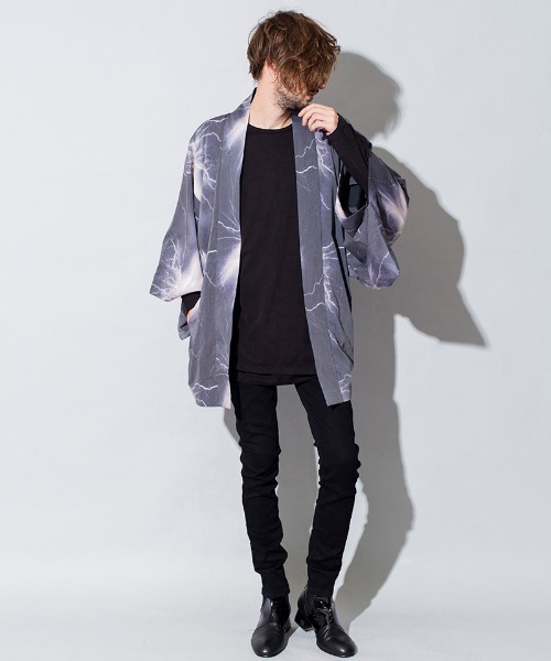 NO ID.(ノーアイディ)の「mcg2770-ワイドスリーブガウン(カーディガン/ボレロ・メンズ・イエロー/ブルー/パープル・ONE SIZE)」の18枚目の写真