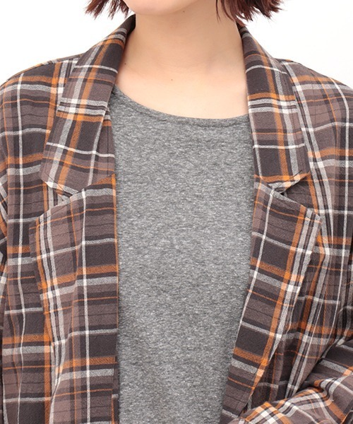 チチカカ（チチカカ）の「チェックローブガウン（ノーカラーコート・レディース・ベージュ/ブラウン・FREE）」の11枚目の写真