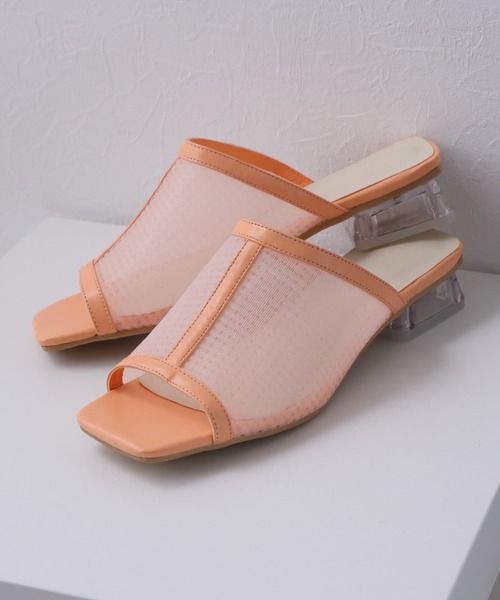 VIVIAN（ヴィヴィアン）の「クリアヒールスクエアトゥチュールサンダル（サンダル・レディース・ブラック/グレー/ベージュ/パープル/クリアブラック/ナチュラル/ホワイト系その他4/グレー系その他7/ブラック系その他4/ブラウン/シルバー/その他5/ホワイト×ブルー/その他3/ホワイト×グリーン/ライトブラック/オレンジ/グリーン/アイボリー・M/LL/L/S/SS）」の17枚目の写真