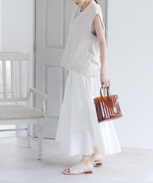 スクエアトゥチュールクリアヒールサンダル