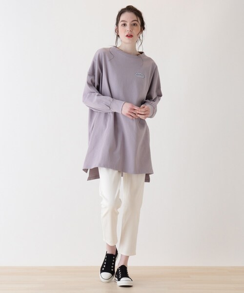 Cutie Blonde（キューティーブロンド）の「◆BIGシルエットバックプリントTシャツワンピ（ワンピース・レディース・ベージュ/パープル/オフホワイト/ブラック・00）」の8枚目の写真