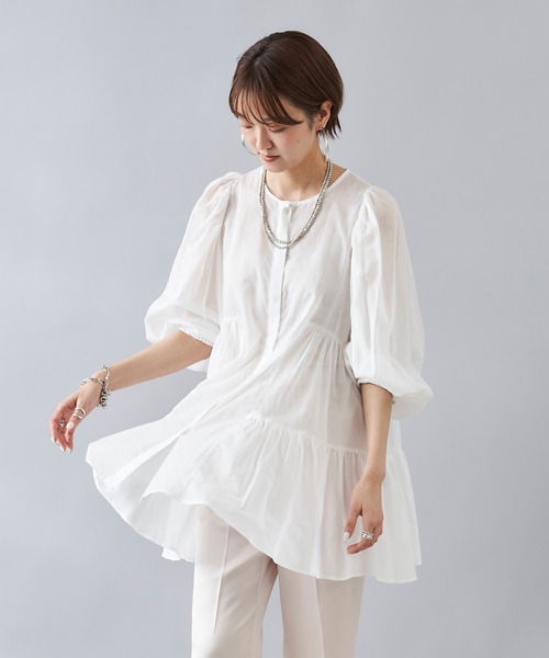 DouDou(ドゥドゥ)の「ティアードチュニック(シャツ/ブラウス・レディース・ブラック/オフホワイト/グリーン・FREE)」の4枚目の写真