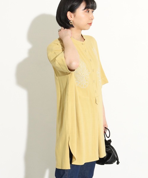 Factor=（ファクターイコール）の「バンドカラー刺繍ビッグシャツ（シャツ/ブラウス・レディース・イエロー×グリーン/ホワイト/ライトベージュ・FREE）」の20枚目の写真