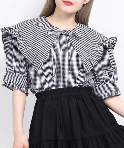 WC（ダブル シー）の「ビッグスクエアカラー半袖ブラウス（シャツ/ブラウス・レディース・ホワイト/ブラック/ブラック系その他/ホワイト系その他・FREE）」の4枚目の写真