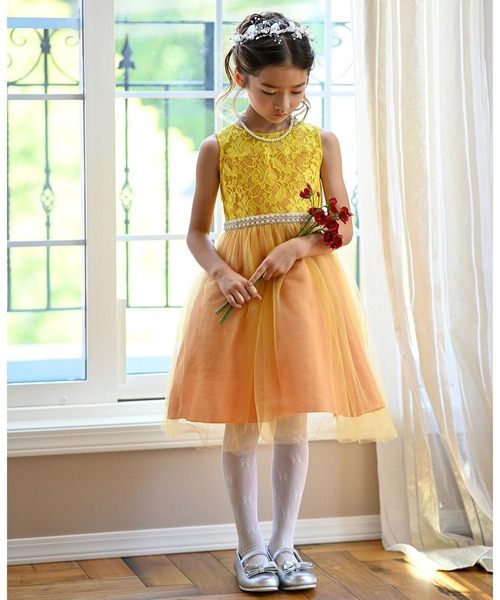 Catherine Cottage（キャサリンコテージ）の「パールリボンフラワーティアラ（その他ヘアアクセサリー・キッズ・ホワイト系・FREE）」の6枚目の写真