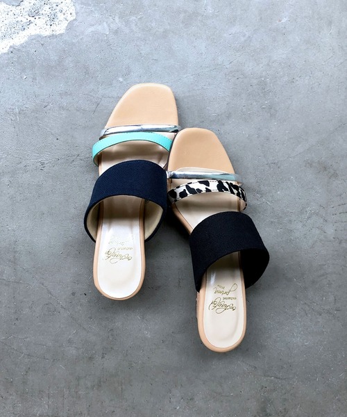 enchanted prima(エンチャンテッドプリマ)の「バイカラーストラップウエッジミュールサンダル(サンダル・レディース・ブルー/ブラックミックス/パイソン・LL/S/M/L)」の2枚目の写真