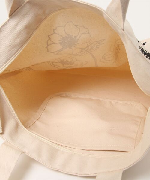 ALL ORDINARIES（オールオーディナリーズ）の「アネモネ ファスナー付A4トート（トートバッグ・レディース・ナチュラル・FREE）」の4枚目の写真